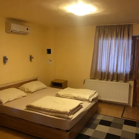 Woodland Apartman شقة فندقية